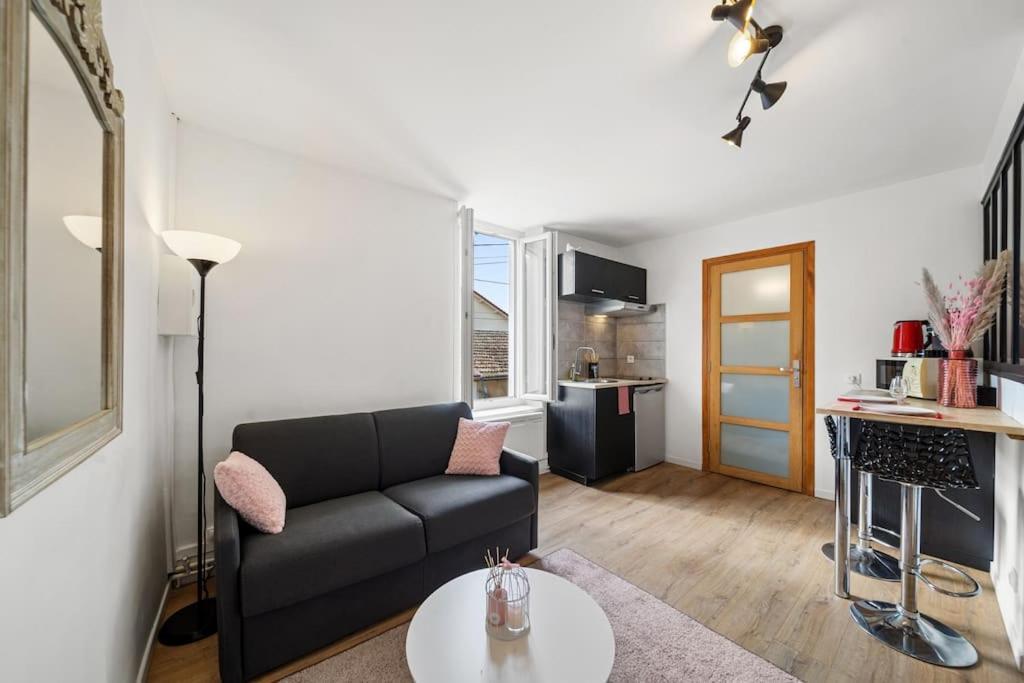 La Vie En Rose, Studio Cv Beaune ボーヌ エクステリア 写真
